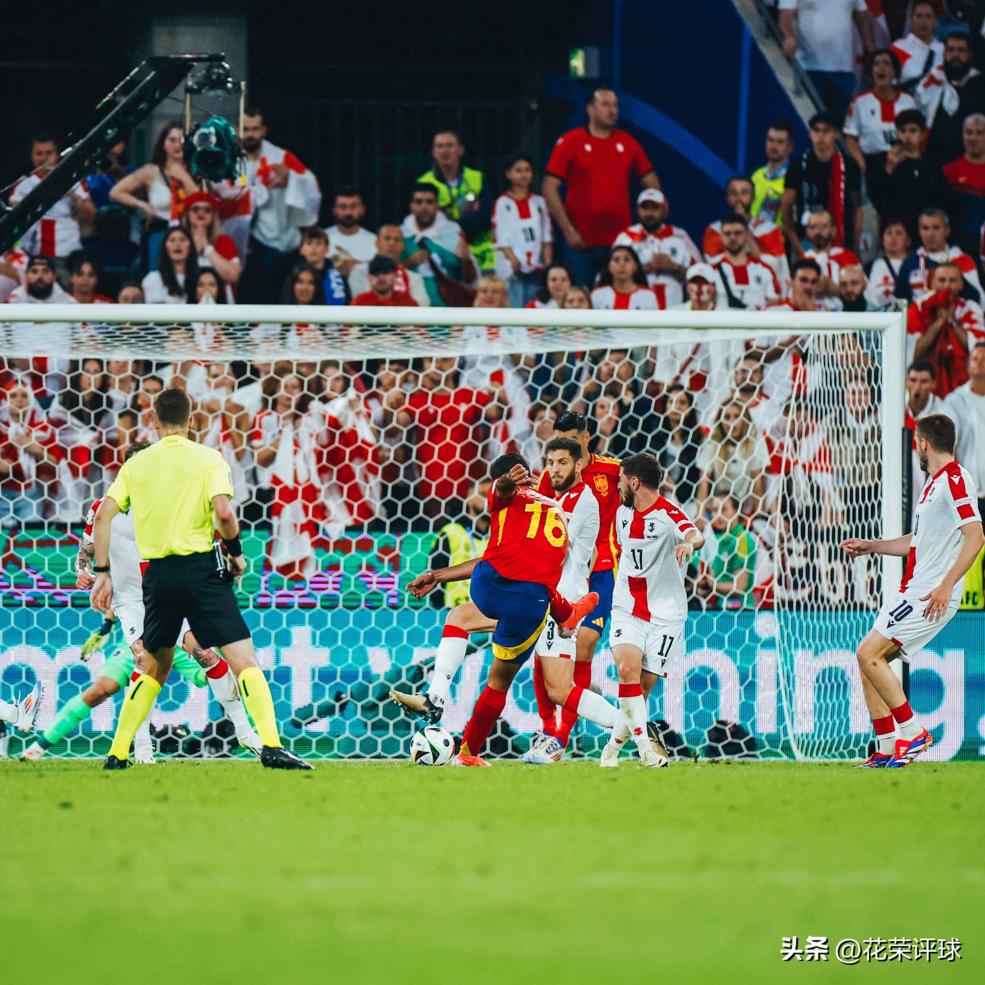 激战在即，欧洲足球强队备战全力投入的简单介绍