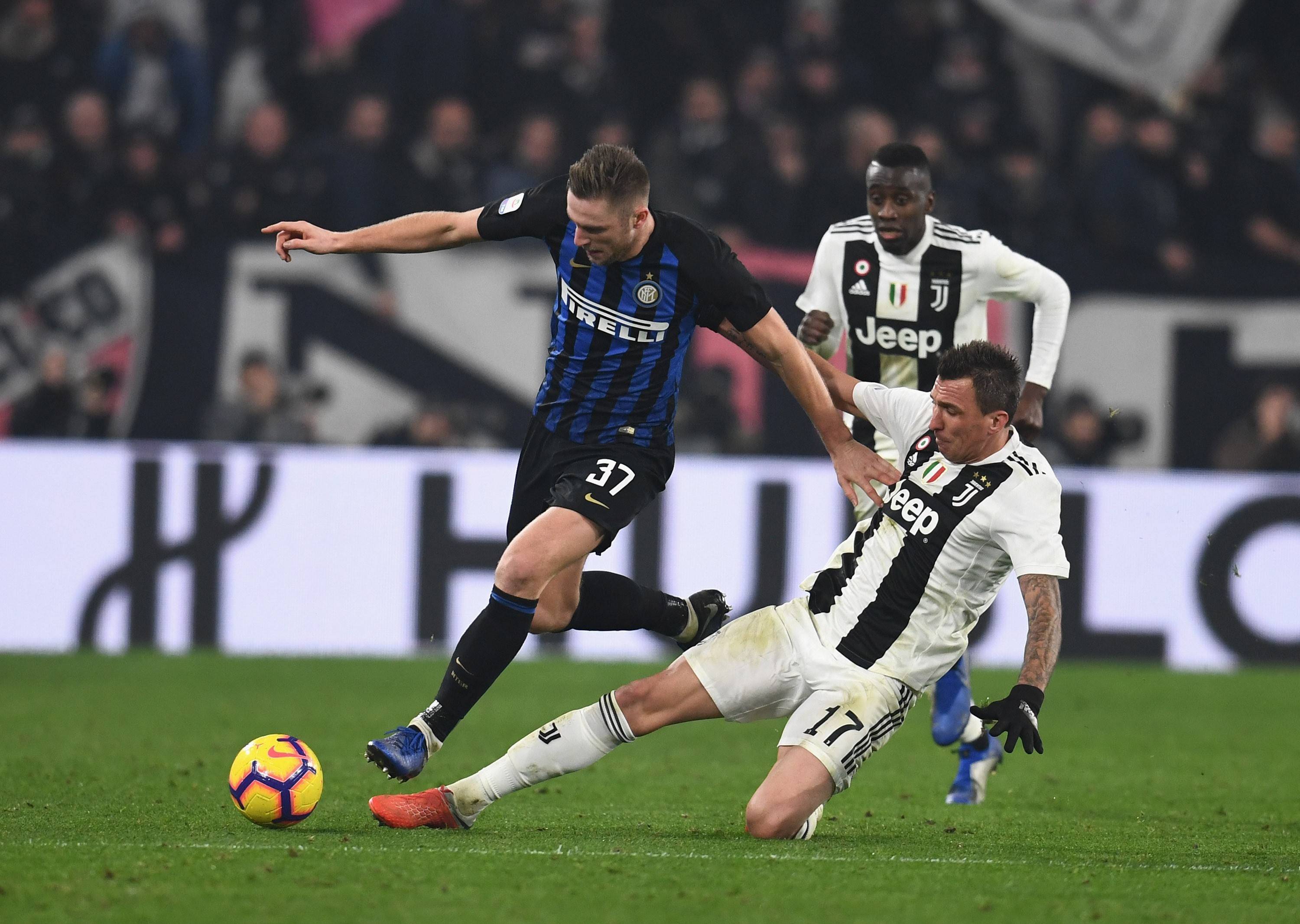 开云-塞维利亚冲刺积分榜,挑战联赛强队