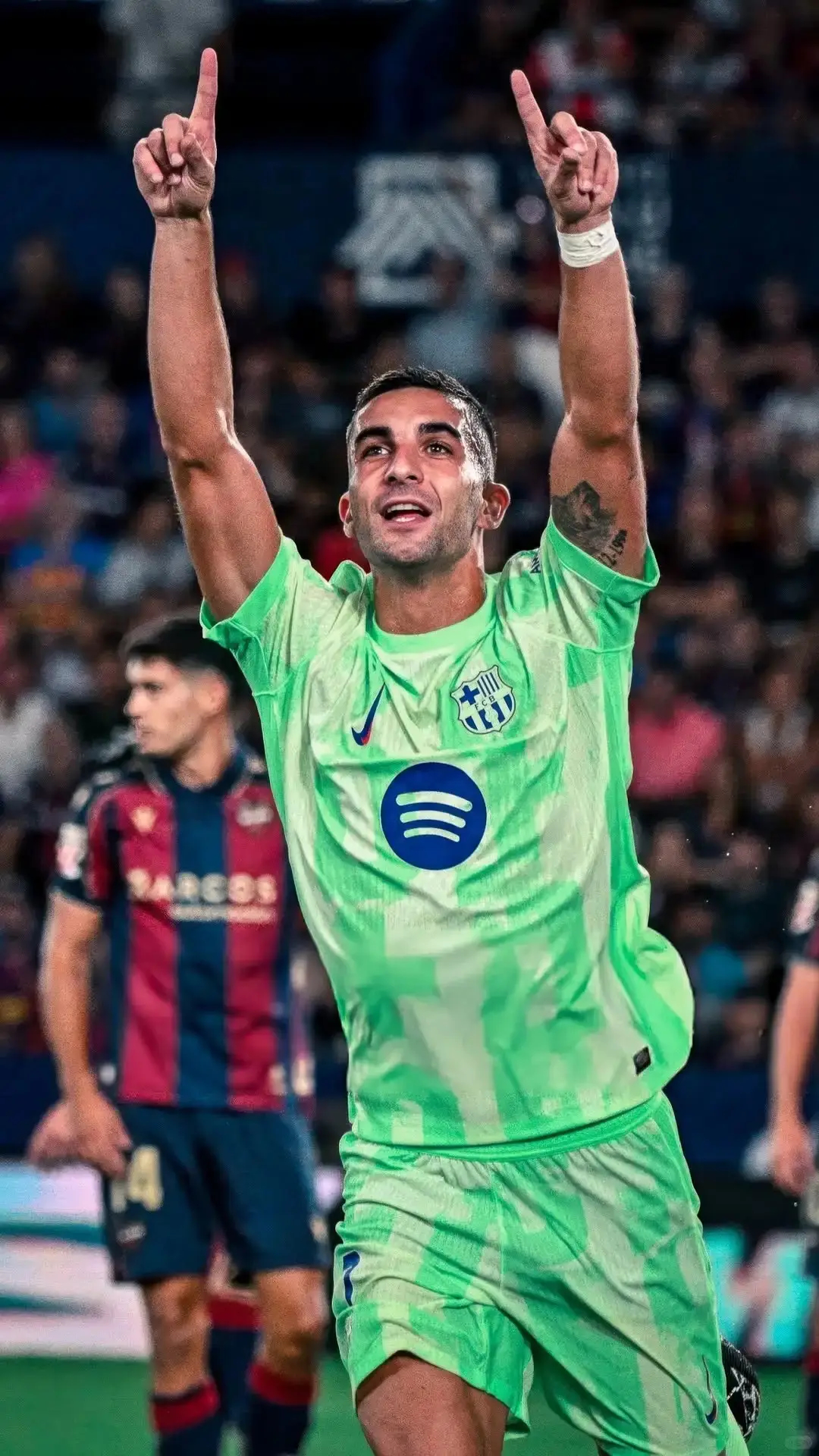 开云体育app-实力悬殊对阵连连，西甲比赛精彩迭起