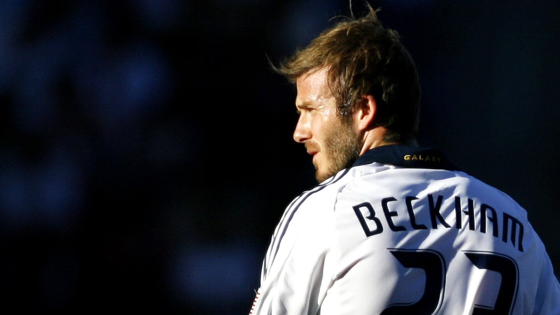 跨界绝杀,NBA季后赛战场上的智利风暴与尼斯回声