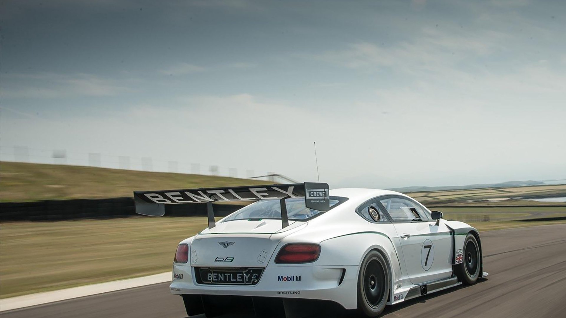 开云平台-意甲焦点战之夜，为何全场目光都聚焦在没进球的蒂亚戈身上？