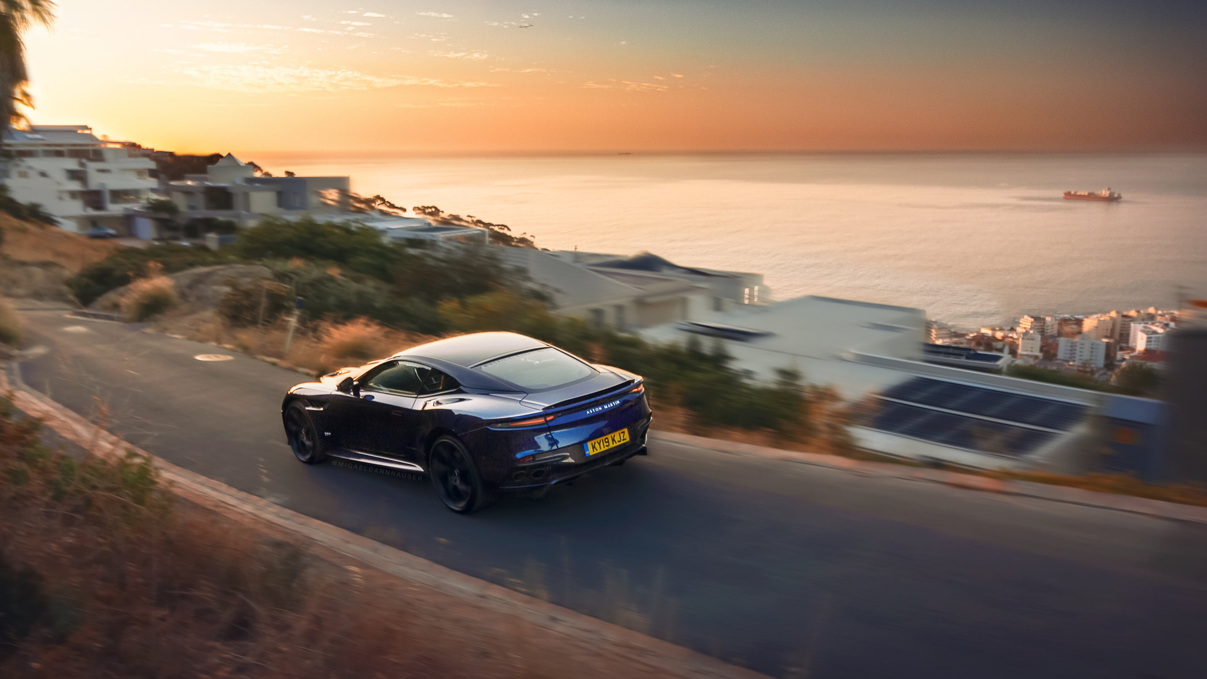 开云体育中国-终场哨响前的尖叫—当整个世界屏住呼吸,是贝恩在门线上守护了冠军的轮廓