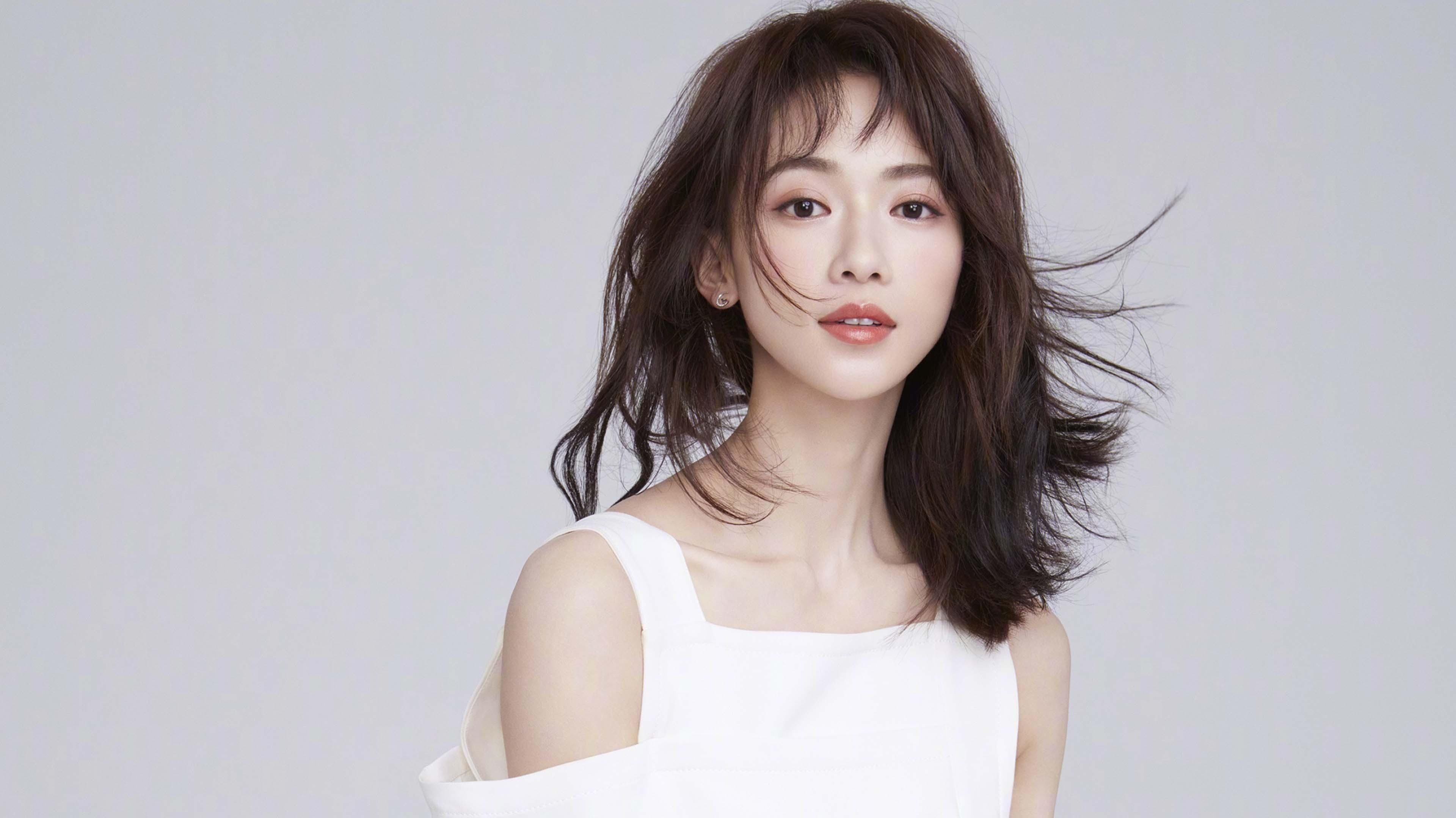 欧冠半决赛焦点战，新西兰全面压制摩洛哥，黑马之势不可挡